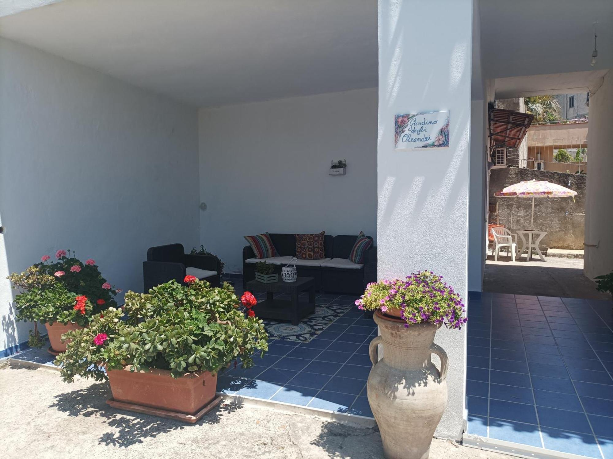 Villa Giardino Degli Oleandri Trogir Exterior foto